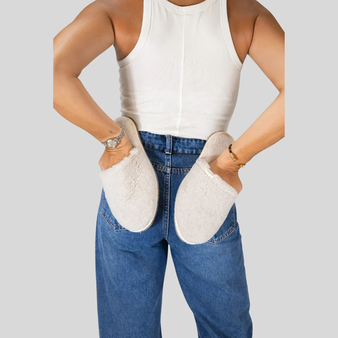 Pantoufles Fluffy en laine gris clair