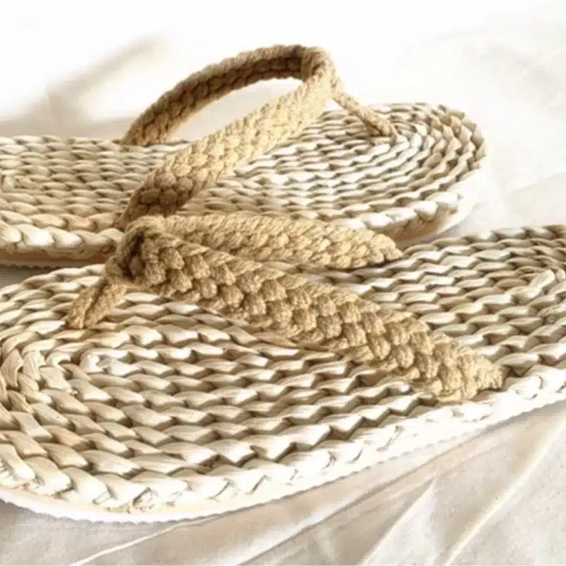 Tongs Faites à la Main – Image 3