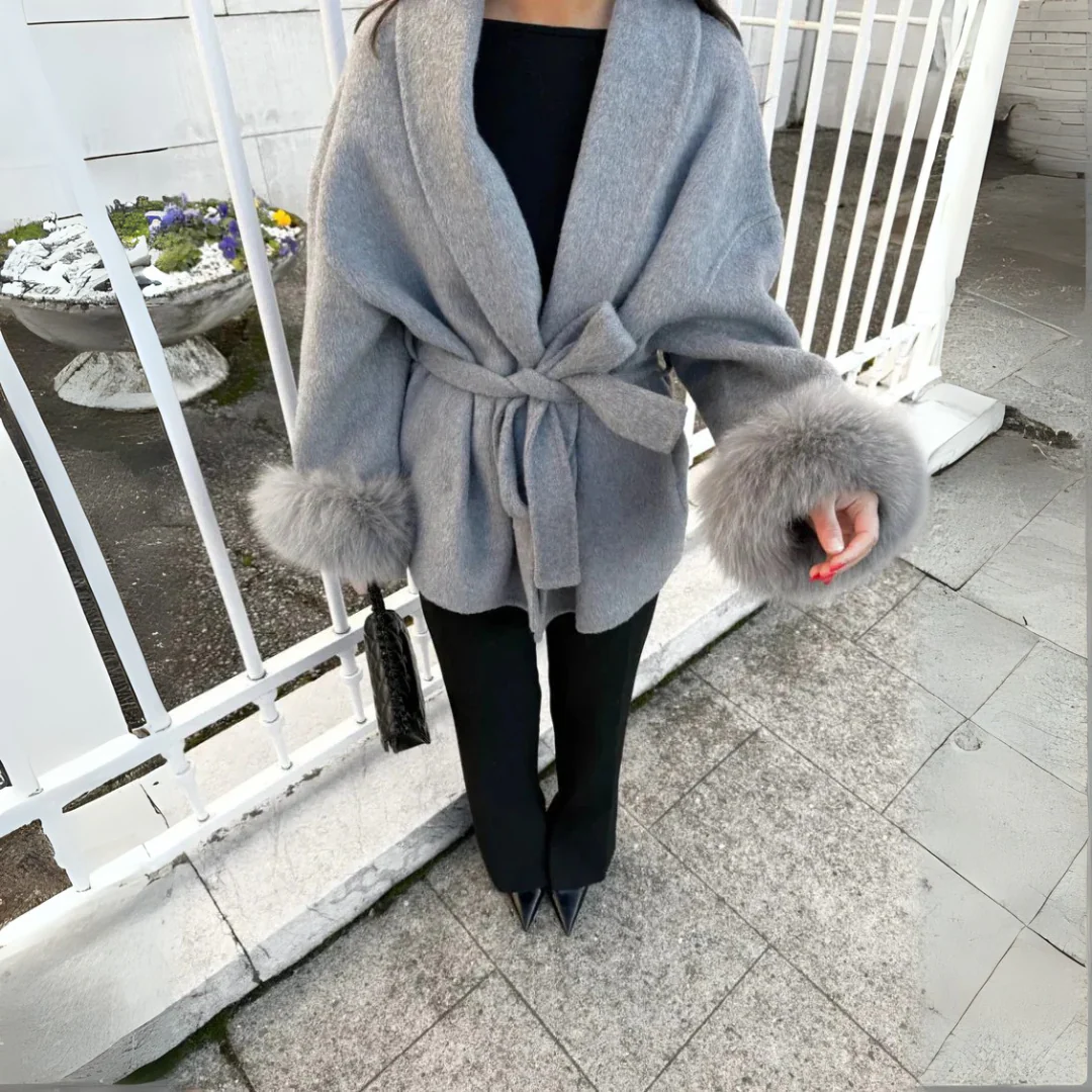 Cardigan ceinturé en maille douce – Image 3