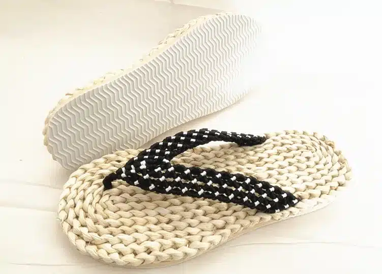 Tongs Faites à la Main – Image 6