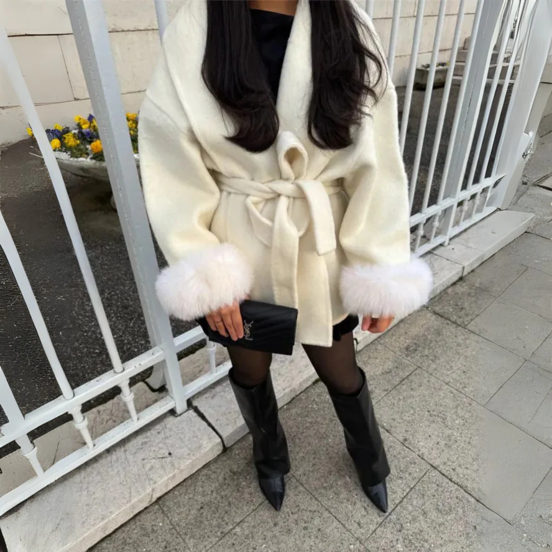 Cardigan ceinturé en maille douce – Image 4