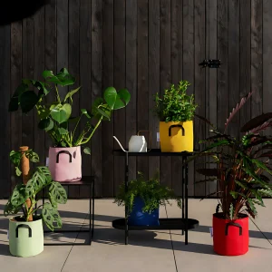 Pot auto-arrosant évolutif