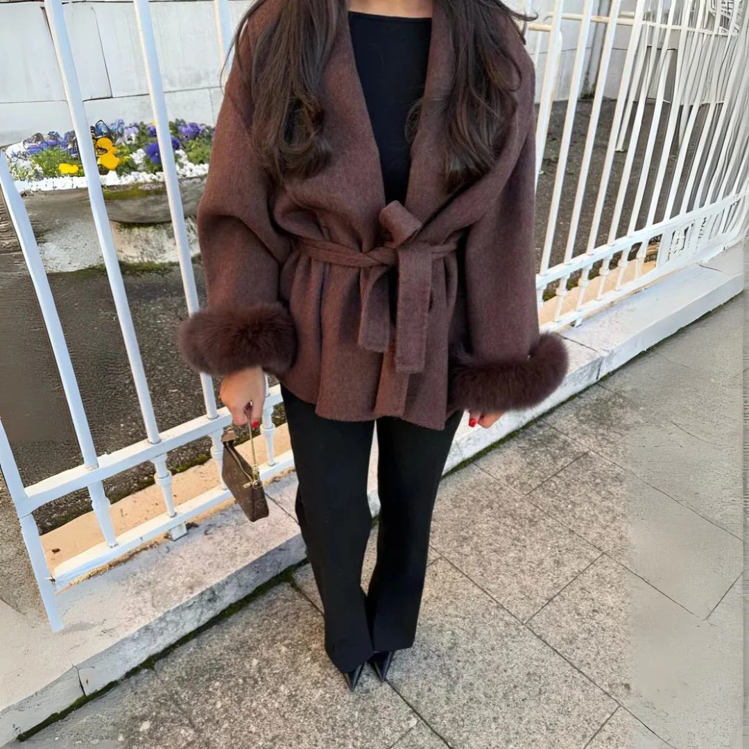 Cardigan ceinturé en maille douce – Image 9