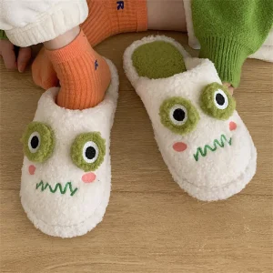 Chaussons Cartoon Grenouille – chauds et Douillets pour femme