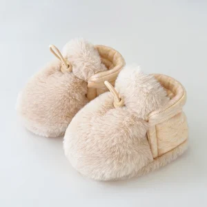 Chaussons bébé en laine polaire cocooning