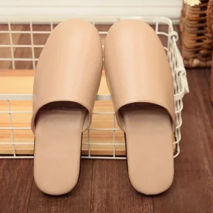 Chaussons cuir mouton retourné homme crème