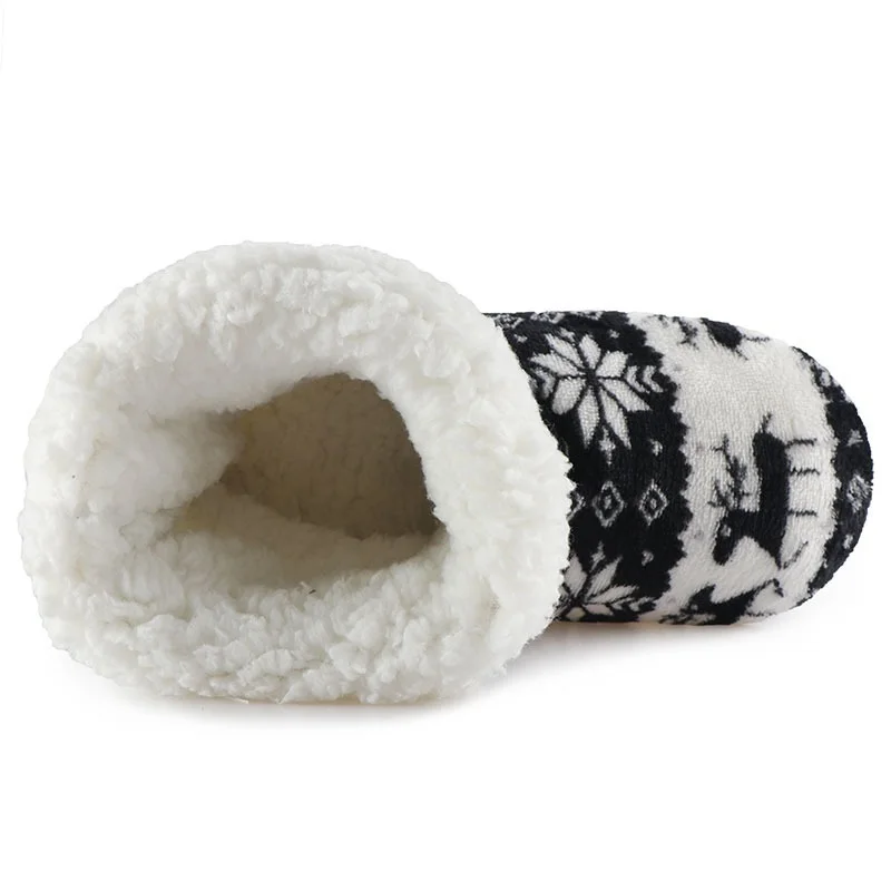 Chaussons rigolos homme chaussettes plush fun rouges – Image 7