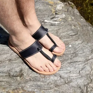 TONG CUIR ARTISANALE HOMME ENTRE-DOIGTS VEZENOBRES – MADE IN FRANCE